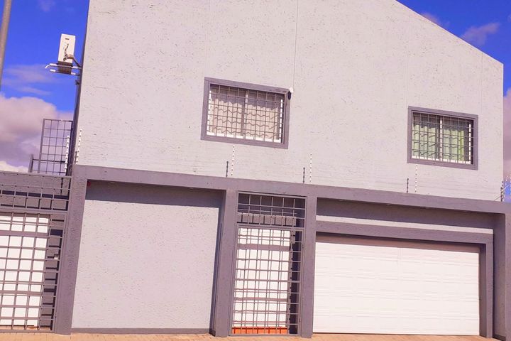 House For Sale in Cimbebasia, Windhoek