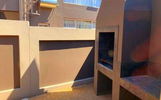2 Bedroom Apartment / Penthouse For Sale in Windhoek Central...