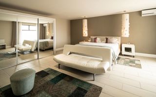 44 Bedroom House For Sale in Vogelstrand, Swakopmund