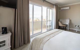 44 Bedroom House For Sale in Vogelstrand, Swakopmund