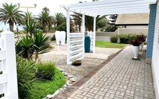 4 Bedroom House For Sale in Vineta, Swakopmund