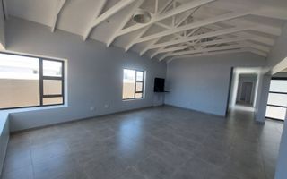 3 Bedroom House For Sale in Mile 4 Extension 1, Swakopmund