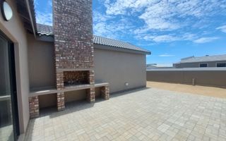 3 Bedroom House For Sale in Mile 4 Extension 1, Swakopmund