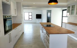 3 Bedroom House For Sale in Mile 4 Extension 1, Swakopmund