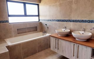 3 Bedroom House For Sale in Mile 4 Extension 1, Swakopmund