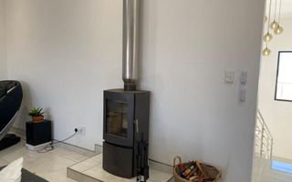 5 Bedroom House For Sale in Mile 4 Extension 1, Swakopmund