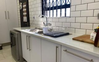 5 Bedroom House For Sale in Mile 4 Extension 1, Swakopmund