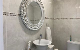 5 Bedroom House For Sale in Mile 4 Extension 1, Swakopmund