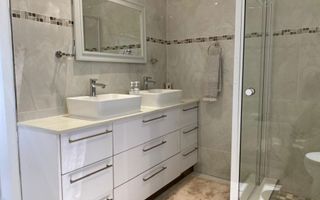 5 Bedroom House For Sale in Mile 4 Extension 1, Swakopmund