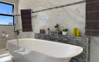 5 Bedroom House For Sale in Mile 4 Extension 1, Swakopmund