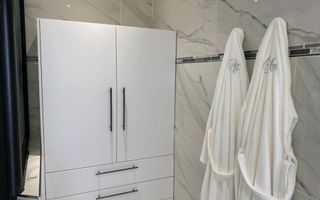 5 Bedroom House For Sale in Mile 4 Extension 1, Swakopmund