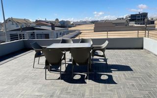 5 Bedroom House For Sale in Mile 4 Extension 1, Swakopmund