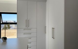 5 Bedroom House For Sale in Mile 4 Extension 1, Swakopmund