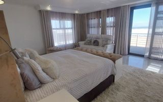 5 Bedroom House For Sale in Mile 4 Extension 1, Swakopmund