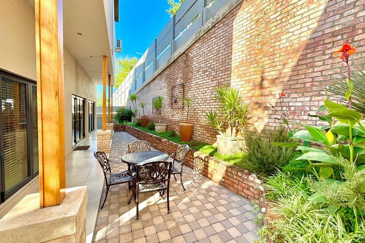 3 Bedroom House For Sale in Klein Windhoek, Windhoek