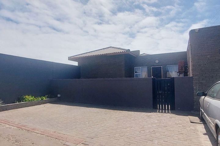 8 Bedroom House For Sale in Walvis Bay Central