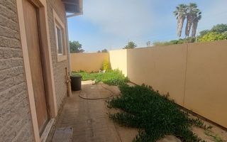 3 Bedroom Apartment/Penthouse For Sale in Henties Bay