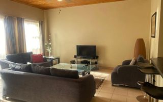 3 Bedroom Apartment/Penthouse For Sale in Henties Bay