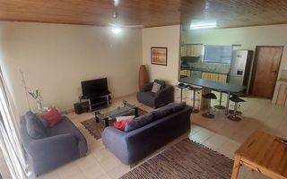 3 Bedroom Apartment/Penthouse For Sale in Henties Bay