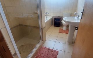 3 Bedroom Apartment/Penthouse For Sale in Henties Bay