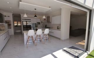 5 Bedroom House For Sale in Kramersdorf, Swakopmund
