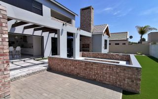 5 Bedroom House For Sale in Kramersdorf, Swakopmund