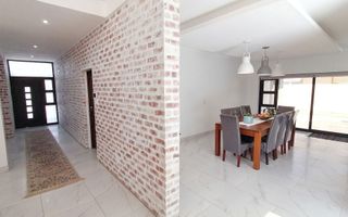 5 Bedroom House For Sale in Kramersdorf, Swakopmund