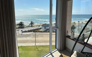 2 Bedroom Apartment/Penthouse For Sale in Swakopmund Central...