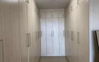 4 Bedroom House For Sale in Long Beach