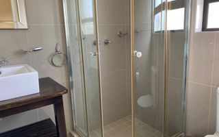 4 Bedroom House For Sale in Long Beach