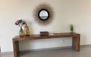 4 Bedroom House For Sale in Long Beach