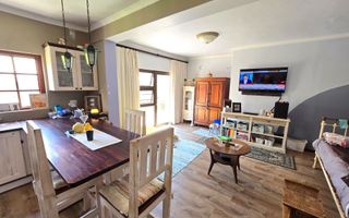 6 Bedroom House For Sale in Vogelstrand, Swakopmund