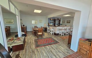 6 Bedroom House For Sale in Vogelstrand, Swakopmund