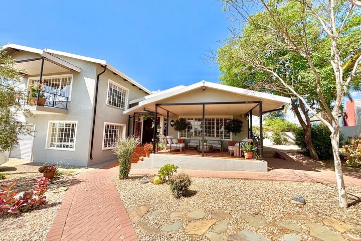3 Bedroom House For Sale in Olympia, Windhoek