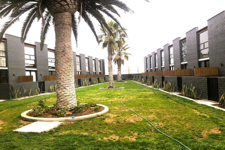 2 Bedroom Apartment/Penthouse For Sale in Kramersdorf, Swakopmund
