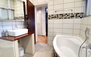 House For Sale in Pioneers Park, Windhoek