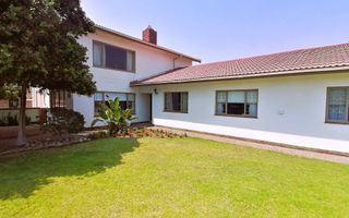 5 Bedroom House For Sale in Kramersdorf, Swakopmund