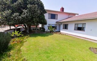 5 Bedroom House For Sale in Kramersdorf, Swakopmund