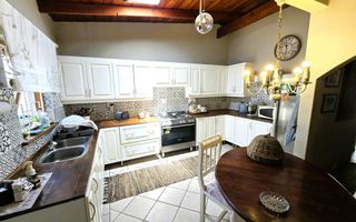 4 Bedroom House For Sale in Vineta, Swakopmund