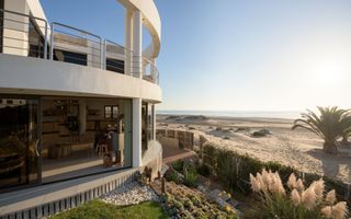 3 Bedroom House For Sale in Dolphin Beach