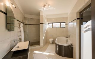 3 Bedroom House For Sale in Dolphin Beach