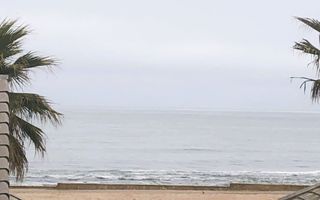 3 Bedroom House For Sale in Long Beach