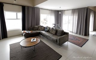 3 Bedroom Apartment/Penthouse For Sale in Swakopmund Central...