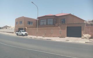 3 Bedroom House For Sale in Lüderitz