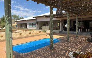 4 Bedroom House For Sale in Windhoek Central, Windhoek