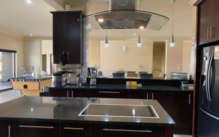 6 Bedroom House For Sale in Swakopmund Central, Swakopmund