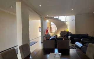 6 Bedroom House For Sale in Swakopmund Central, Swakopmund