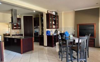 6 Bedroom House For Sale in Swakopmund Central, Swakopmund