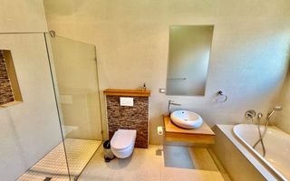 4 Bedroom House For Sale in Klein Windhoek, Windhoek