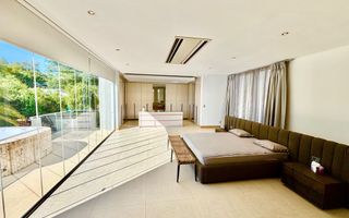 4 Bedroom House For Sale in Klein Windhoek, Windhoek